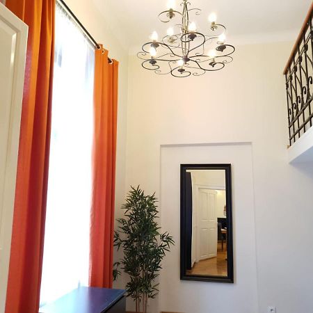Golden Apartments With Lift - Old Town Krakow Luaran gambar