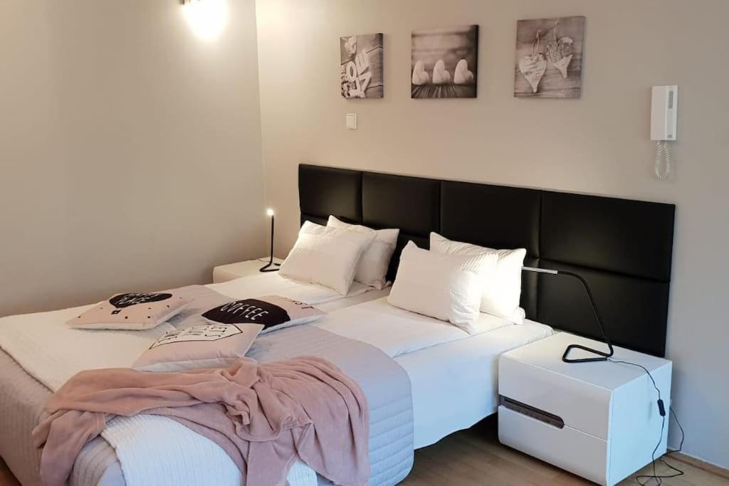 Golden Apartments With Lift - Old Town Krakow Luaran gambar