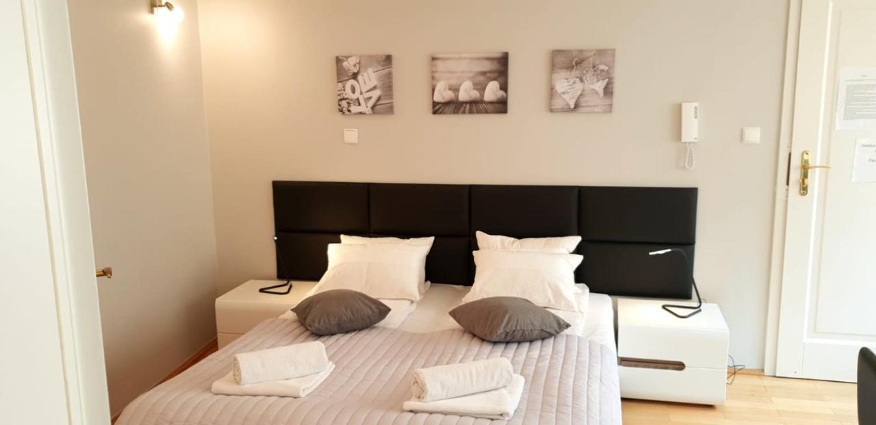 Golden Apartments With Lift - Old Town Krakow Luaran gambar