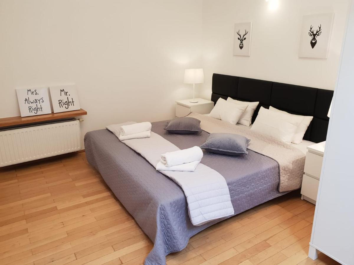 Golden Apartments With Lift - Old Town Krakow Luaran gambar