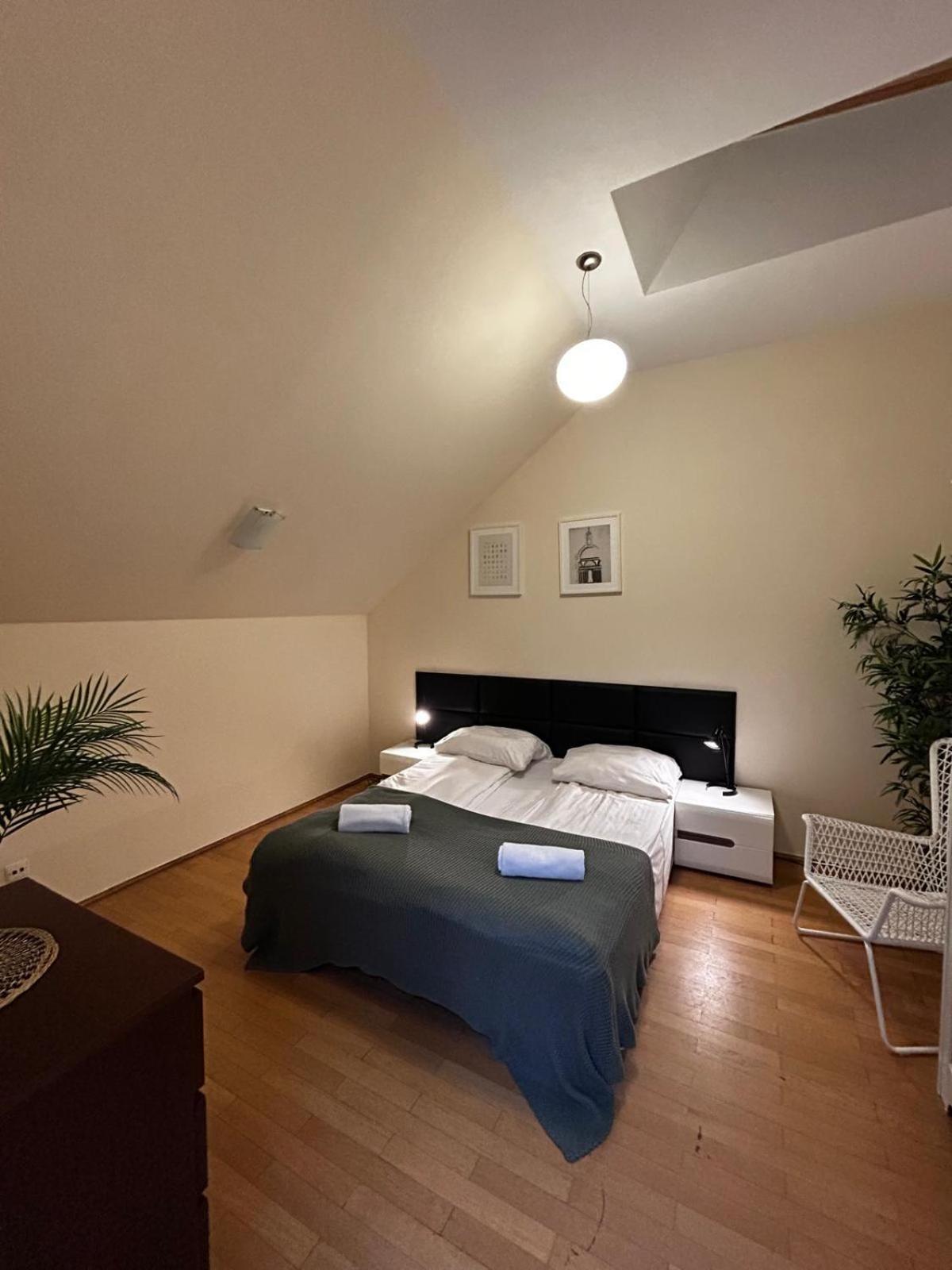Golden Apartments With Lift - Old Town Krakow Luaran gambar
