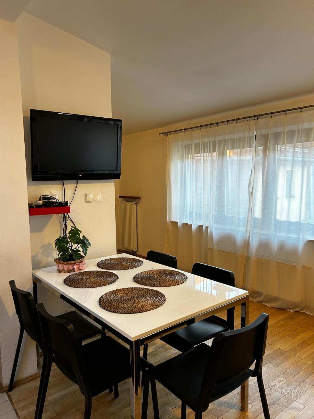 Golden Apartments With Lift - Old Town Krakow Luaran gambar