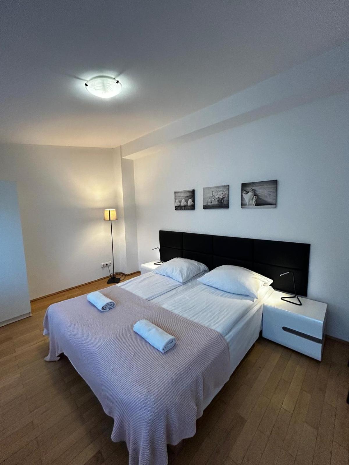 Golden Apartments With Lift - Old Town Krakow Luaran gambar