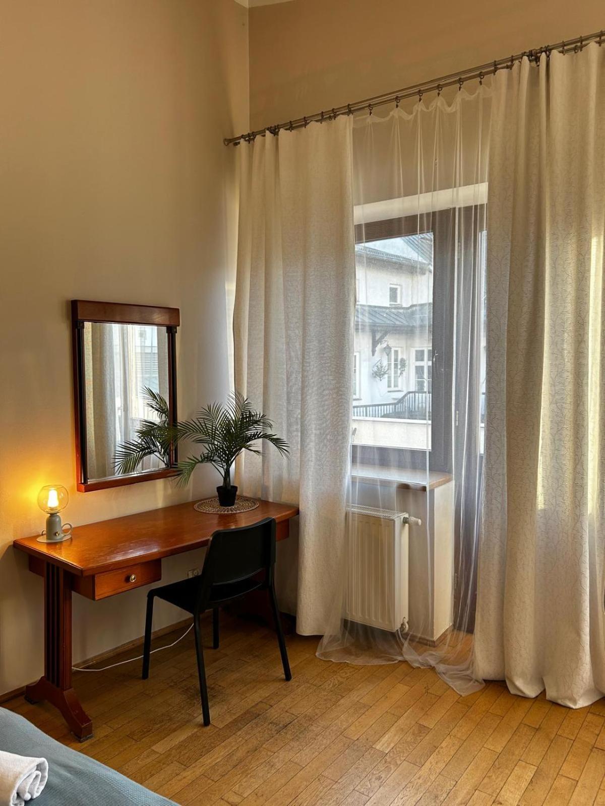 Golden Apartments With Lift - Old Town Krakow Luaran gambar