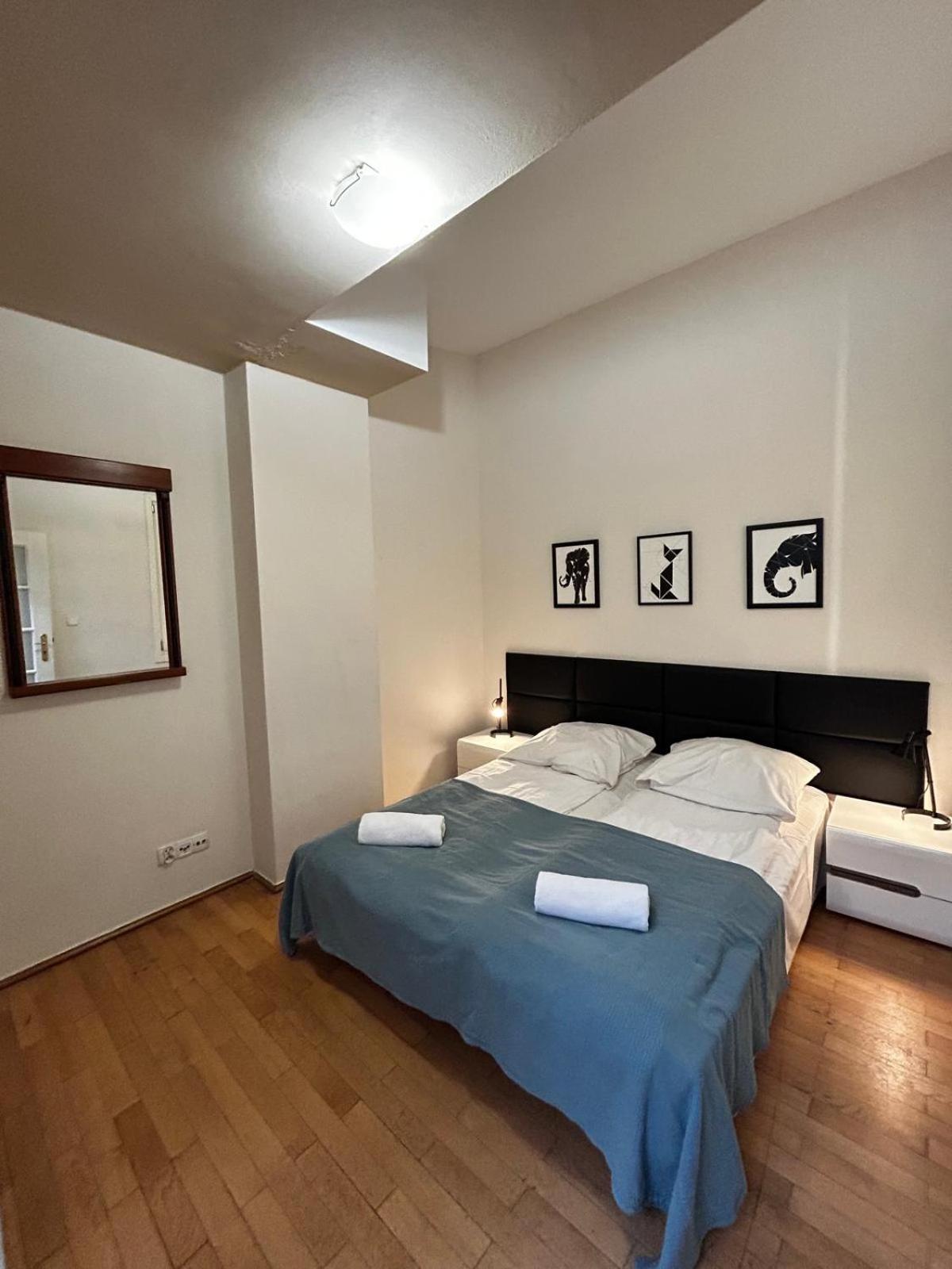 Golden Apartments With Lift - Old Town Krakow Luaran gambar