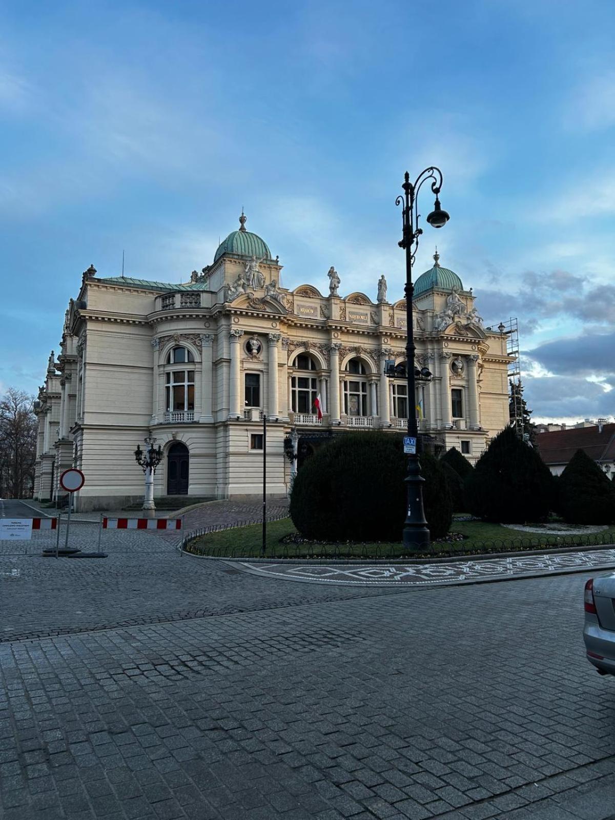 Golden Apartments With Lift - Old Town Krakow Luaran gambar