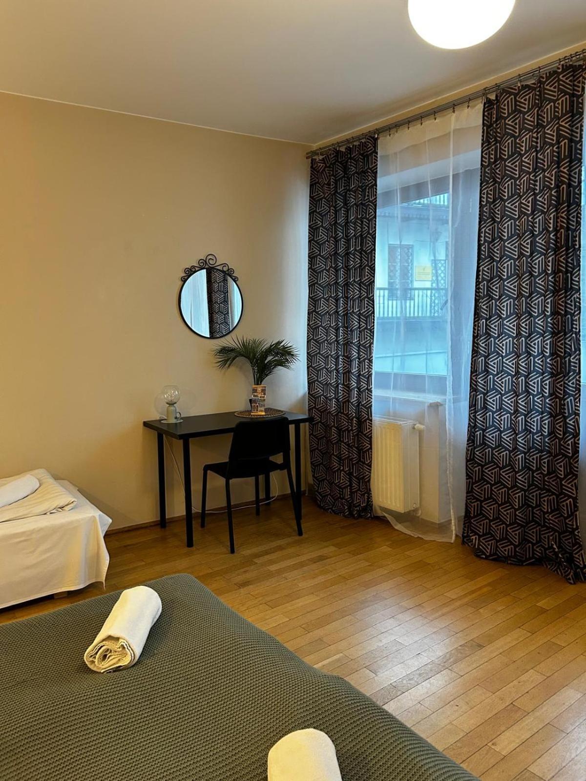 Golden Apartments With Lift - Old Town Krakow Luaran gambar