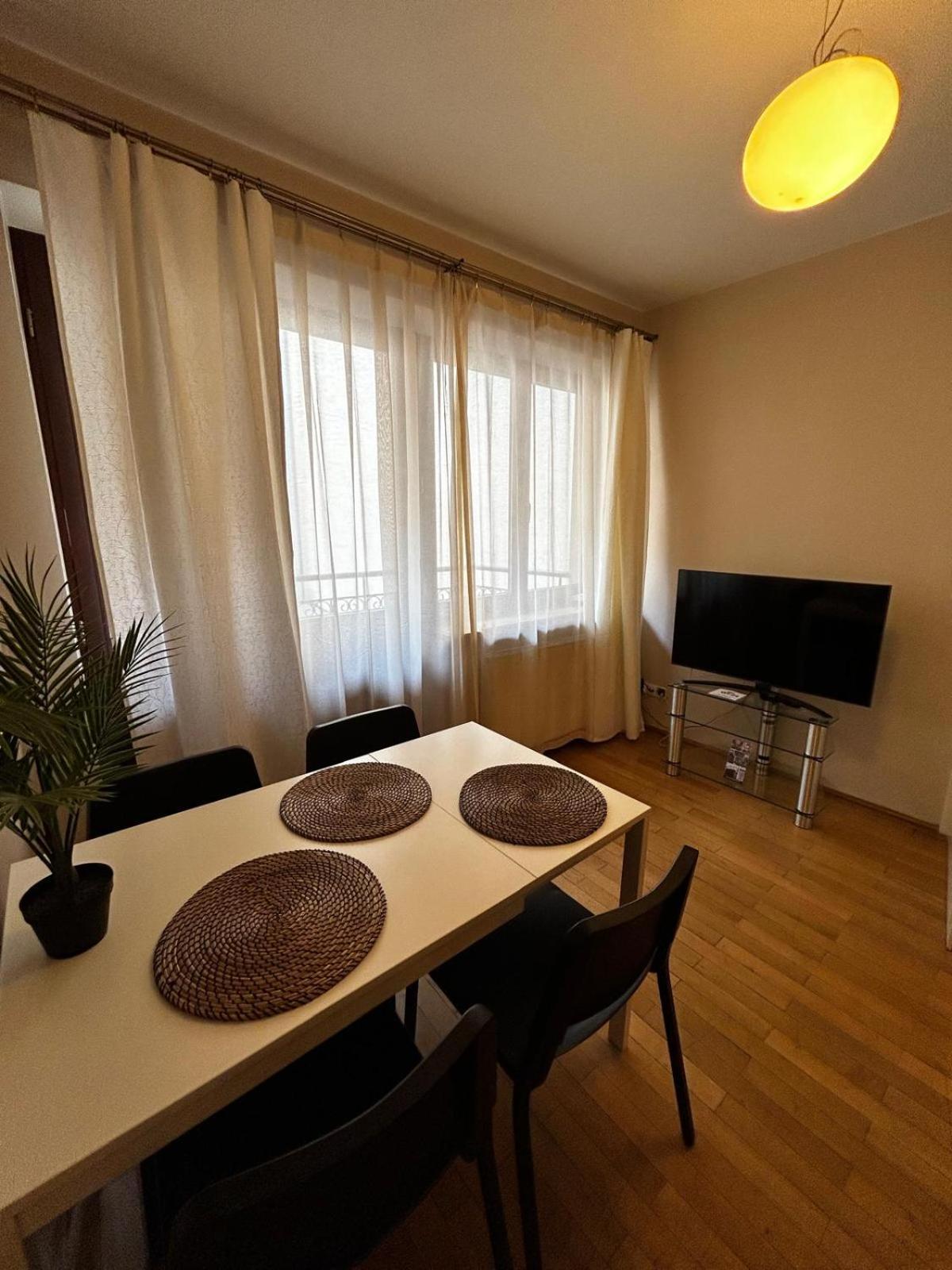 Golden Apartments With Lift - Old Town Krakow Luaran gambar
